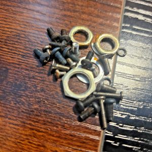 SET OF SCREWS FOR ROSS (NO MODEL #) MOBILE CB RADIO