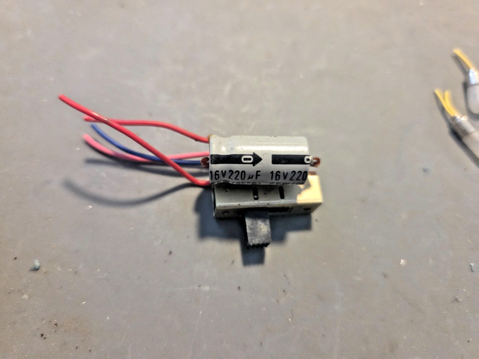 SLIDE SWITCH FOR FRONT PANEL OF ROBYN SX-007 MOBILE CB RADIO