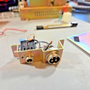 ROYCE 625 - MICROPHONE/HEADPHONE JACKS W/ MOUNTING ASSEMBLY