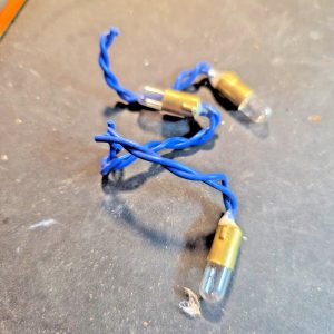 Vintage 16 Channel Kris Inc. Tri-Band VHF radio scanner LIGHTING FIXTURES ONLY