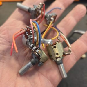 Uniden PC 76XL Control Potentiometer Set