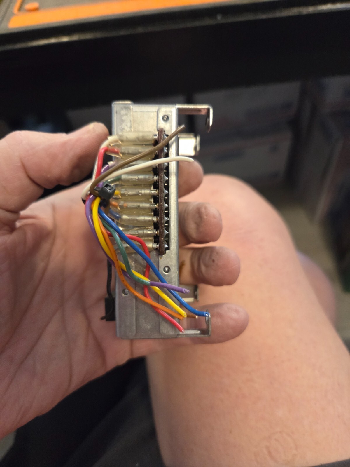 General Electric GE 3-5810A Main Circuit Board Chassis and Channel Selector - Image 4