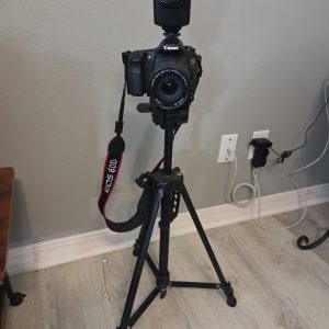 CANON EOS60D & TONS OF ACCESSORIES.