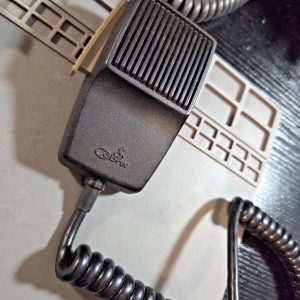 NICE COBRA HANDHELD MICROPHONE W/ WEIRD PLUG & SOCKET, TIGHT COIL COBRA 23 PLUS