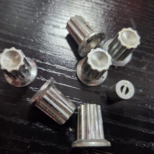COMPLETE SET OF KNOBS FOR PIERCE SIMPSON BEARCAT 23C BASE STATION CB RADIO