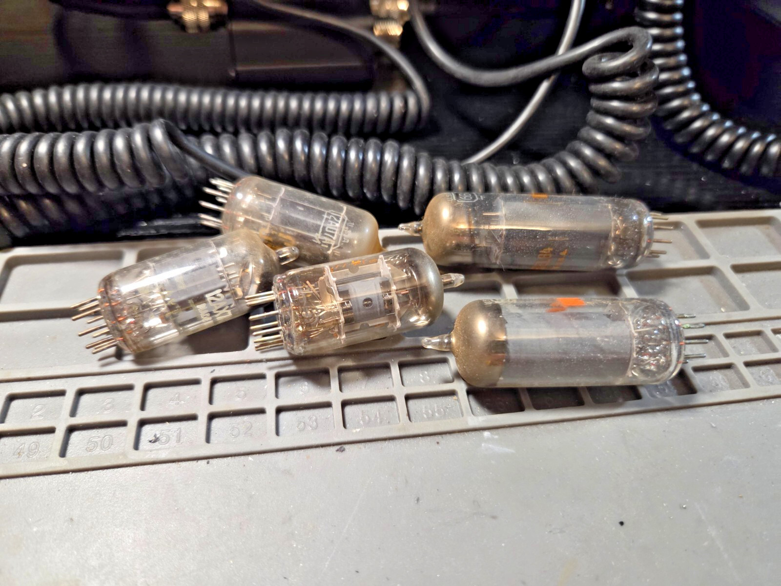 COMPLETE SET OF ORIGINAL TUBES (UNTESTED) FOR BROWNING SR-27 BASE STATION CB