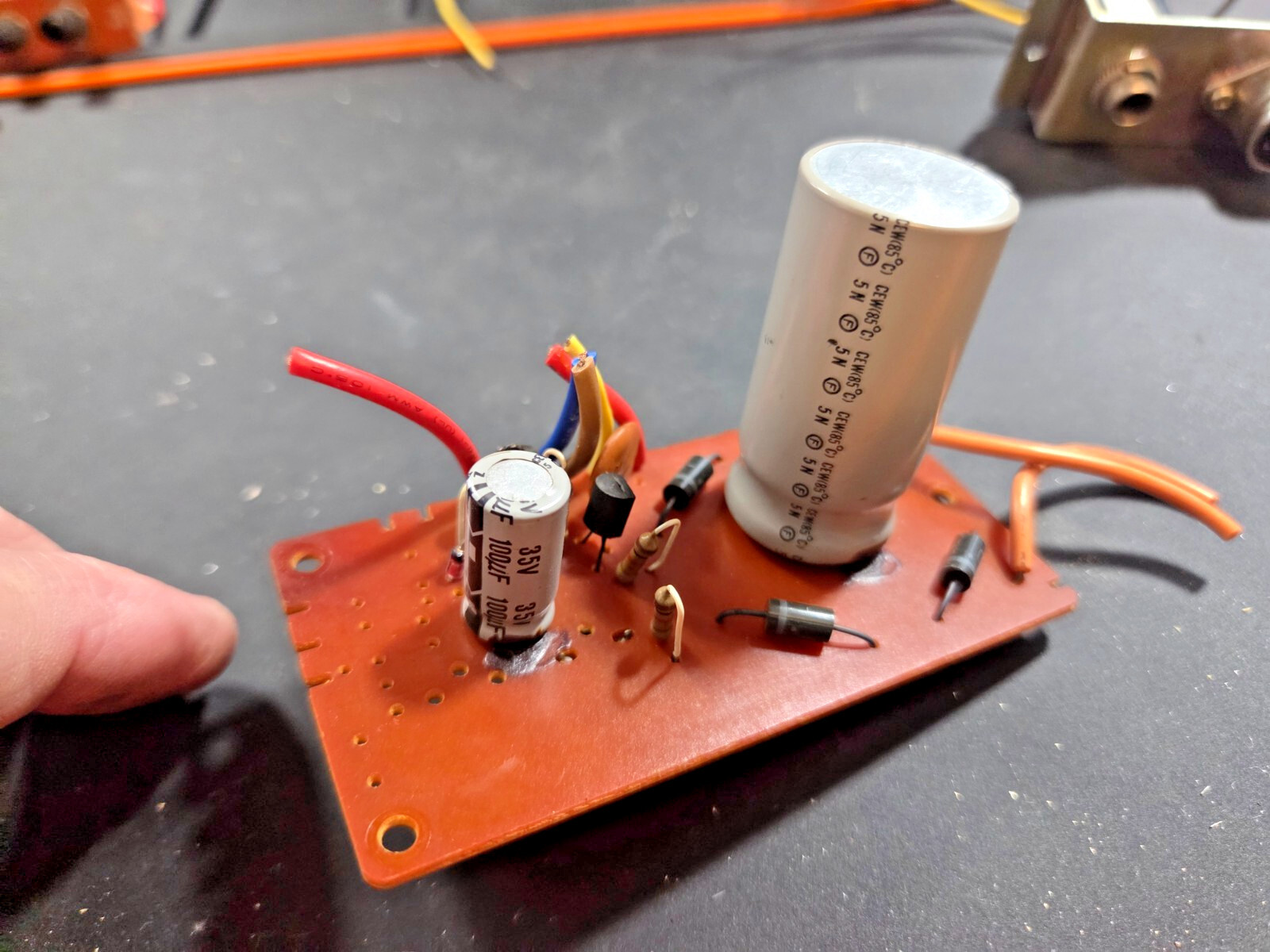 DC BREAKOUT BOARD FOR THE CRAIG MODEL 4201 BASE STATION CB RADIO
