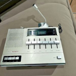 PAIR OF WORKING S/RF METERS FOR THE SEARS ROADTALKER 40 CHANNEL AM CB BASE RADIO