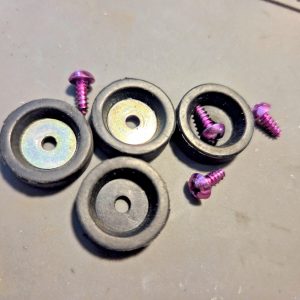 HY-GAIN VIII SPECIAL BOTTOM FEET WITH SCREWS, KINDA DIFFERENT BUT COOL