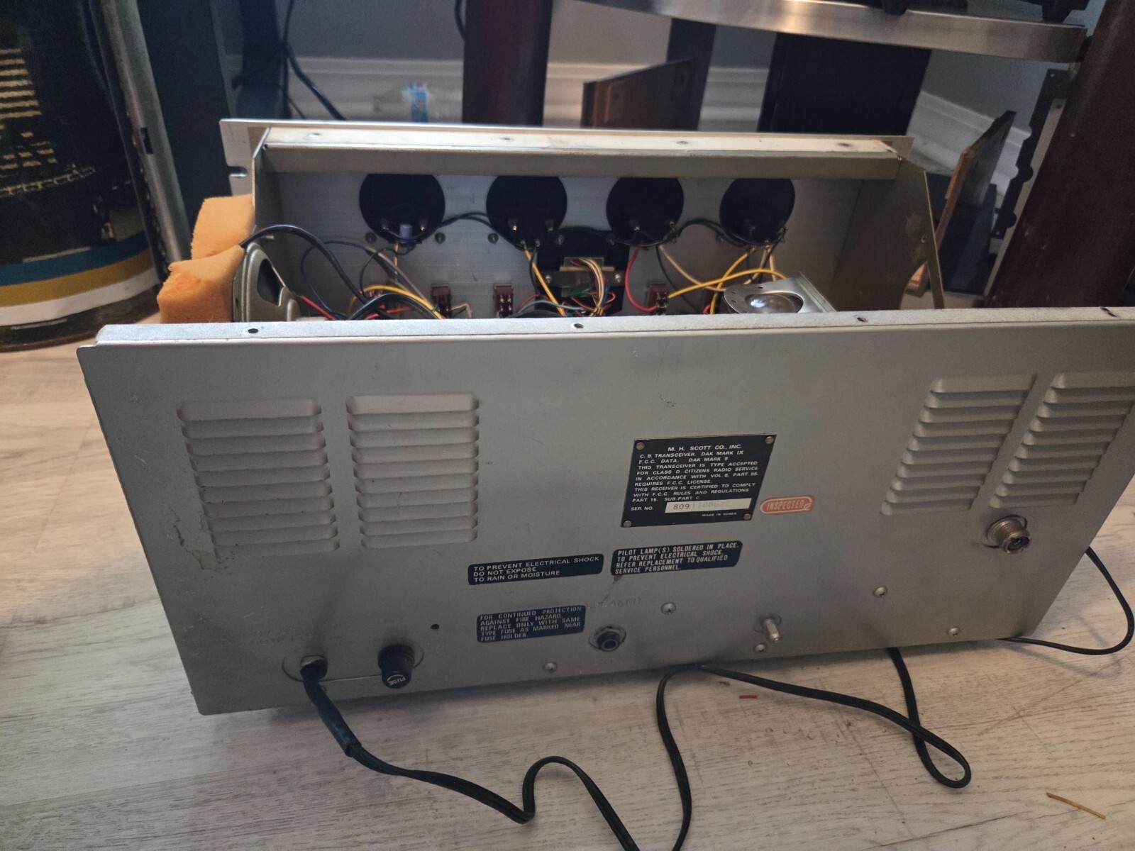 Dak Mark IX CB Vintage Silverface Transceiver Base Station Radio - Image 14