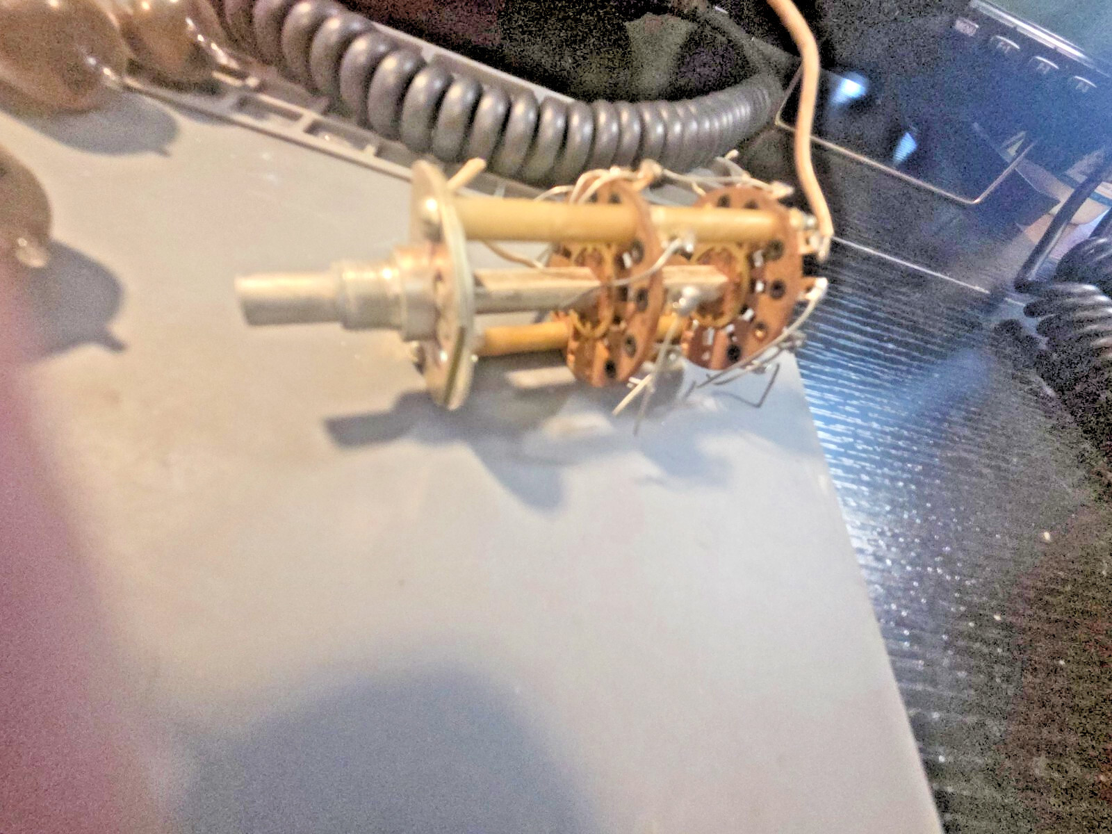 MUSTANG II CHANNEL CHANGER (USES CRYSTALS)