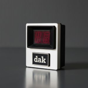 DAK (IX) CB RADIO, CHANNEL GLASS W/ FRONT LOGO