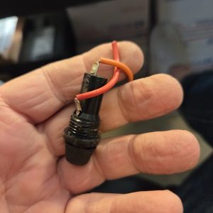 Cobra 139XLR Panel Mount Fuse Holder & Cap Tested