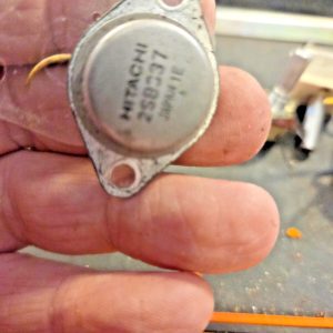 LAFFAYETTE TELSAT SSB 25 CB -- PAIR OF TRANSISTORS ONLY