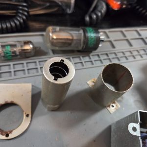 TUBES (UNKNOWN) AND SHIELDS FOR DAK X BASE STATION CB RADIO