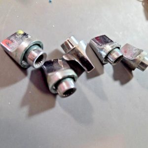 ROBYN GT-7C NICE SHINY SET OF KNOBS FOR THE MOBILE CB RADIO