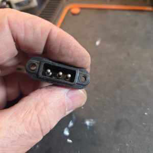 Midland 13-857 3 Pin Power Connector Tested CB Radio Parts
